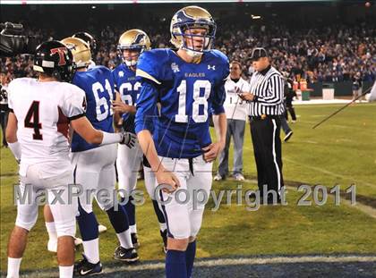 Thumbnail 2 in San Clemente vs. Santa Margarita (CIF SS PAC-5 Division Final) photogallery.