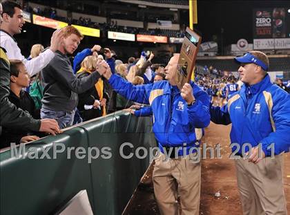 Thumbnail 3 in San Clemente vs. Santa Margarita (CIF SS PAC-5 Division Final) photogallery.