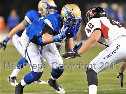 Thumbnail 1 in San Clemente vs. Santa Margarita (CIF SS PAC-5 Division Final) photogallery.