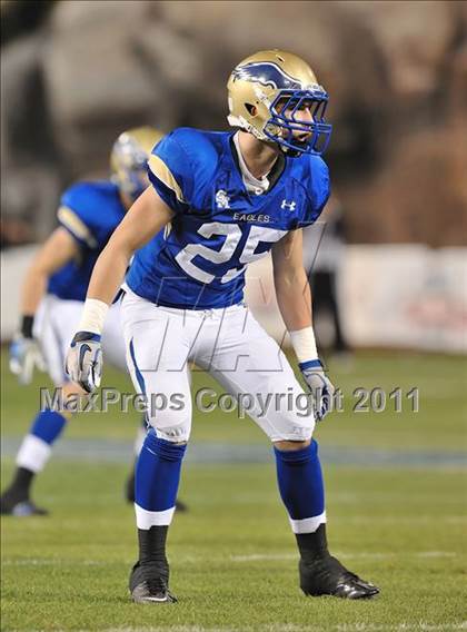 Thumbnail 3 in San Clemente vs. Santa Margarita (CIF SS PAC-5 Division Final) photogallery.