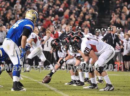 Thumbnail 1 in San Clemente vs. Santa Margarita (CIF SS PAC-5 Division Final) photogallery.