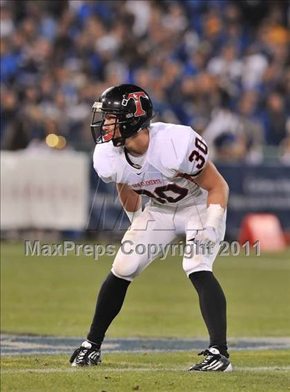Thumbnail 3 in San Clemente vs. Santa Margarita (CIF SS PAC-5 Division Final) photogallery.