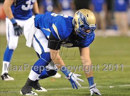 Thumbnail 2 in San Clemente vs. Santa Margarita (CIF SS PAC-5 Division Final) photogallery.