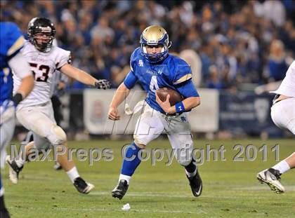 Thumbnail 1 in San Clemente vs. Santa Margarita (CIF SS PAC-5 Division Final) photogallery.