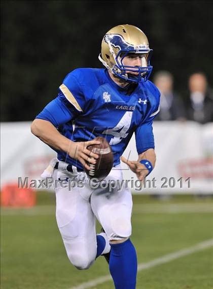 Thumbnail 2 in San Clemente vs. Santa Margarita (CIF SS PAC-5 Division Final) photogallery.