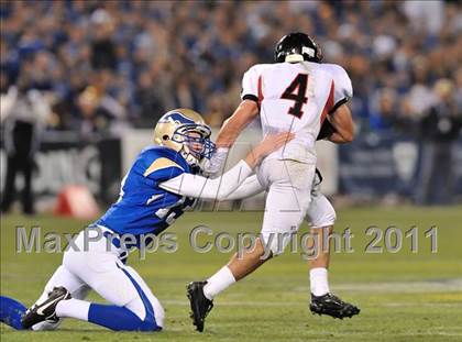 Thumbnail 3 in San Clemente vs. Santa Margarita (CIF SS PAC-5 Division Final) photogallery.