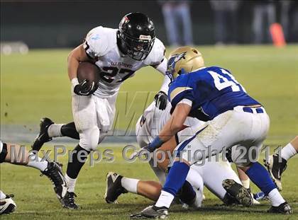 Thumbnail 2 in San Clemente vs. Santa Margarita (CIF SS PAC-5 Division Final) photogallery.