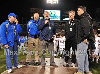 Thumbnail 3 in San Clemente vs. Santa Margarita (CIF SS PAC-5 Division Final) photogallery.