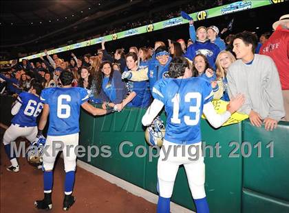 Thumbnail 3 in San Clemente vs. Santa Margarita (CIF SS PAC-5 Division Final) photogallery.