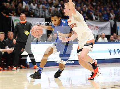 Thumbnail 3 in Gilmour Academy vs. Waverly (OHSAA D2 Semifinal) photogallery.