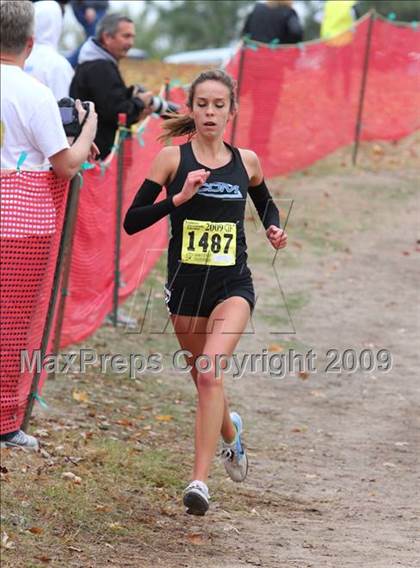 Thumbnail 3 in CIF State Cross Country Championships (D3 Girls) photogallery.