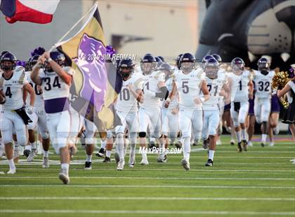 Thumbnail 1 in Navarro @ Marble Falls photogallery.