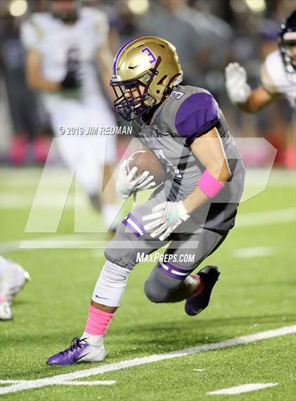 Thumbnail 2 in Navarro @ Marble Falls photogallery.