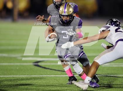 Thumbnail 1 in Navarro @ Marble Falls photogallery.