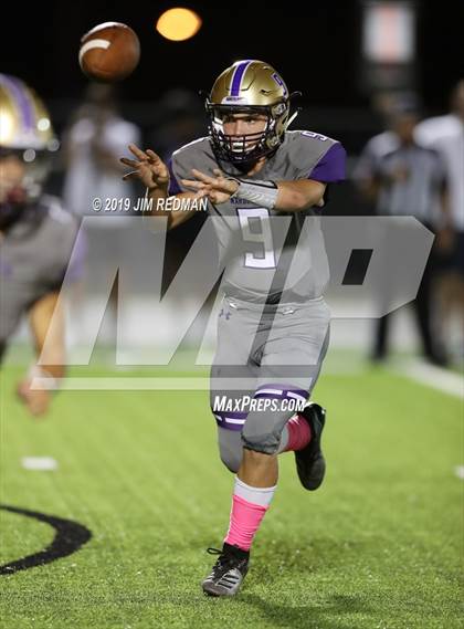 Thumbnail 3 in Navarro @ Marble Falls photogallery.