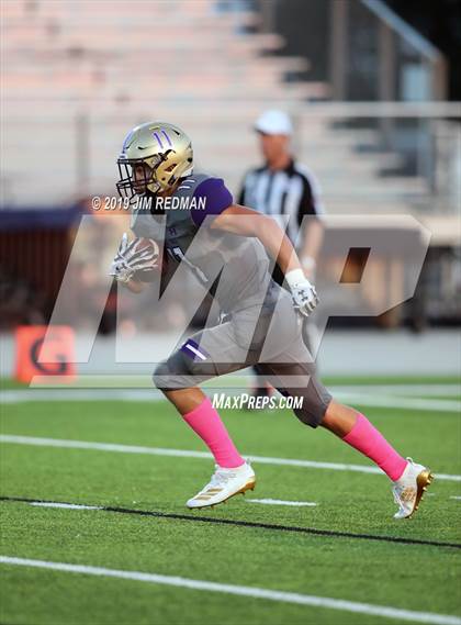 Thumbnail 2 in Navarro @ Marble Falls photogallery.
