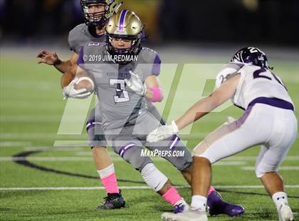 Thumbnail 3 in Navarro @ Marble Falls photogallery.