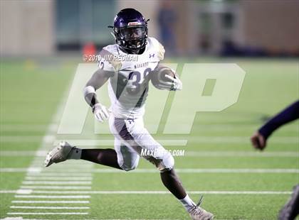 Thumbnail 2 in Navarro @ Marble Falls photogallery.