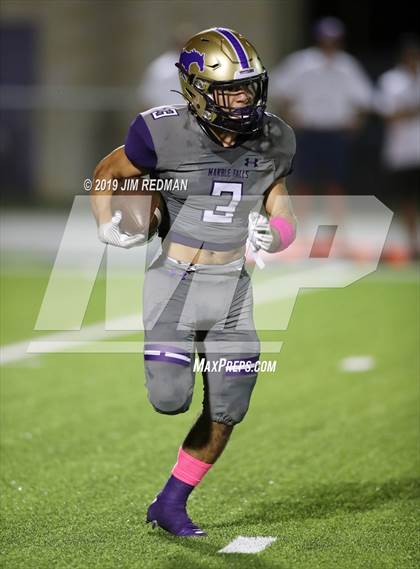 Thumbnail 1 in Navarro @ Marble Falls photogallery.