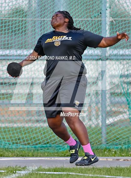 Thumbnail 2 in IHSAA Pike Regional (Discus)  photogallery.