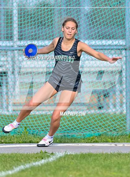 Thumbnail 3 in IHSAA Pike Regional (Discus)  photogallery.