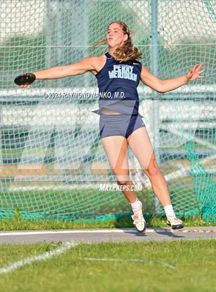 Thumbnail 1 in IHSAA Pike Regional (Discus)  photogallery.