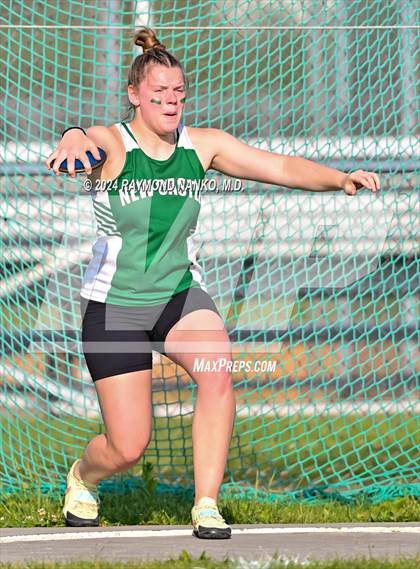 Thumbnail 3 in IHSAA Pike Regional (Discus)  photogallery.