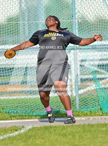 Thumbnail 3 in IHSAA Pike Regional (Discus)  photogallery.