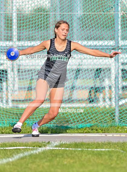 Thumbnail 1 in IHSAA Pike Regional (Discus)  photogallery.