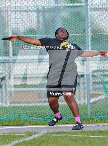 Thumbnail 3 in IHSAA Pike Regional (Discus)  photogallery.