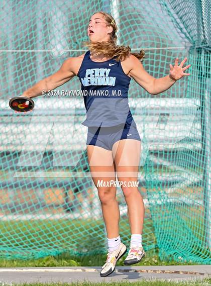 Thumbnail 2 in IHSAA Pike Regional (Discus)  photogallery.