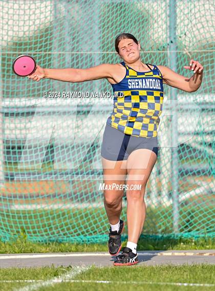 Thumbnail 2 in IHSAA Pike Regional (Discus)  photogallery.