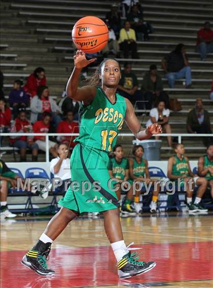 Thumbnail 2 in DeSoto @ Bellaire (McDonald's Texas Invitational) photogallery.