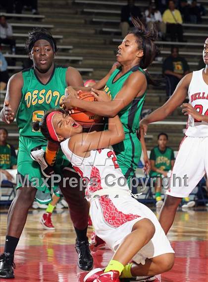 Thumbnail 3 in DeSoto @ Bellaire (McDonald's Texas Invitational) photogallery.