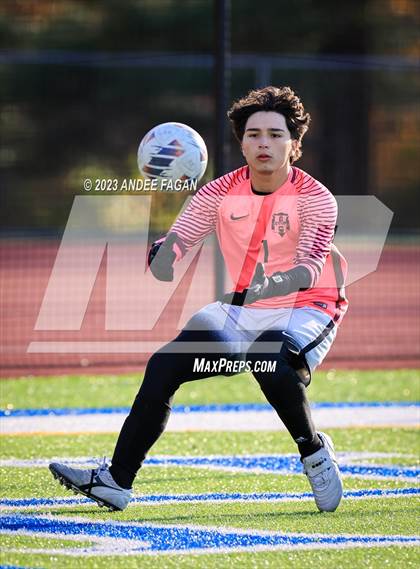 Thumbnail 3 in Holmdel vs Arthur L. Johnson (NJSIAA Central Jersey Group 2 Semifinal)  photogallery.