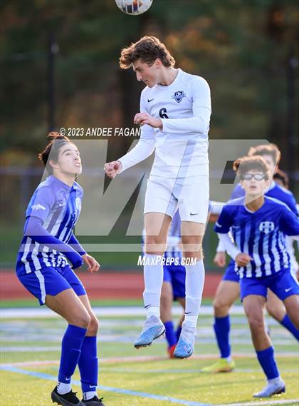 Thumbnail 3 in Holmdel vs Arthur L. Johnson (NJSIAA Central Jersey Group 2 Semifinal)  photogallery.