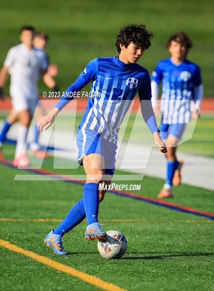 Thumbnail 2 in Holmdel vs Arthur L. Johnson (NJSIAA Central Jersey Group 2 Semifinal)  photogallery.