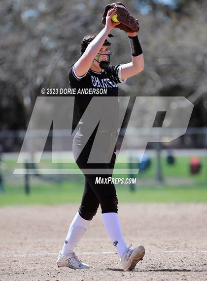 Thumbnail 3 in Vista del Lago vs. Granite Bay photogallery.