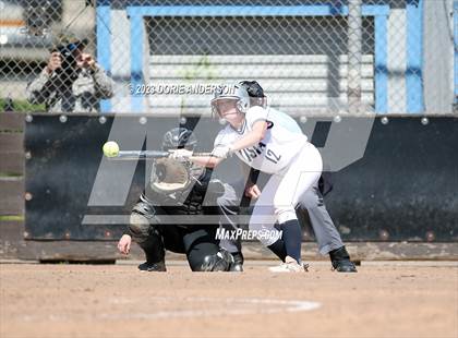 Thumbnail 2 in Vista del Lago vs. Granite Bay photogallery.