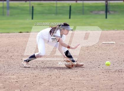 Thumbnail 2 in Vista del Lago vs. Granite Bay photogallery.