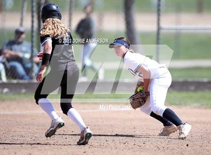 Thumbnail 2 in Vista del Lago vs. Granite Bay photogallery.