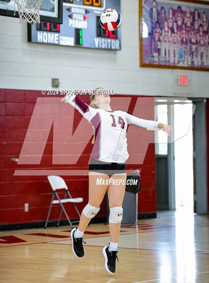 Thumbnail 3 in Chilton County vs Thorsby (Chilton County Tournament) photogallery.
