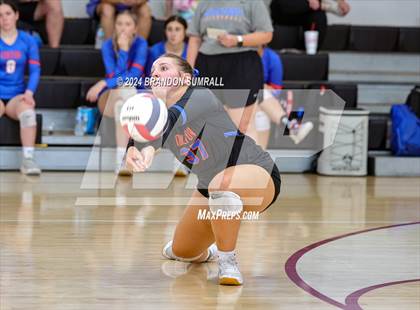 Thumbnail 3 in Chilton County vs Thorsby (Chilton County Tournament) photogallery.