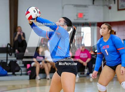 Thumbnail 2 in Chilton County vs Thorsby (Chilton County Tournament) photogallery.