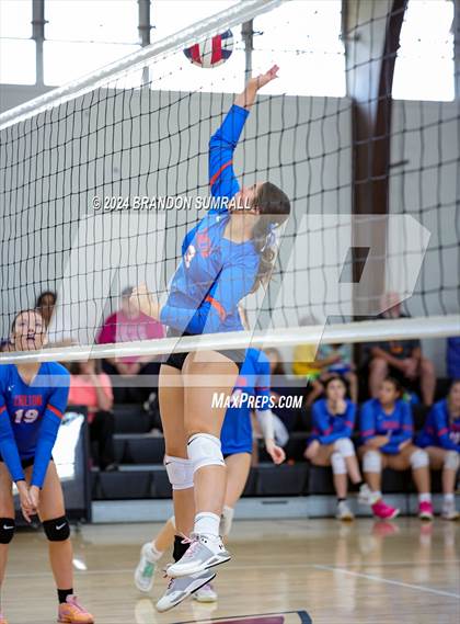 Thumbnail 1 in Chilton County vs Thorsby (Chilton County Tournament) photogallery.