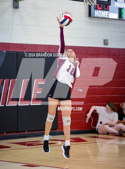 Thumbnail 2 in Chilton County vs Thorsby (Chilton County Tournament) photogallery.
