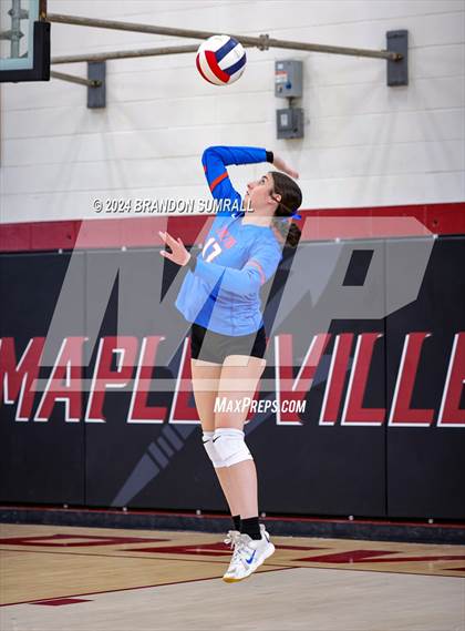 Thumbnail 3 in Chilton County vs Thorsby (Chilton County Tournament) photogallery.