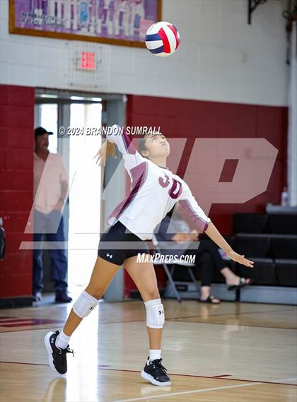 Thumbnail 1 in Chilton County vs Thorsby (Chilton County Tournament) photogallery.