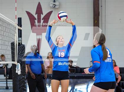 Thumbnail 3 in Chilton County vs Thorsby (Chilton County Tournament) photogallery.