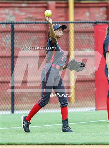 Thumbnail 1 in Allatoona @ Lassiter (scrimmage) photogallery.